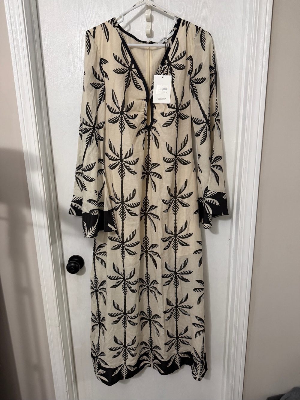 Women’s Black & Cream Palm-Print Swim Coverup kaftan w pockets